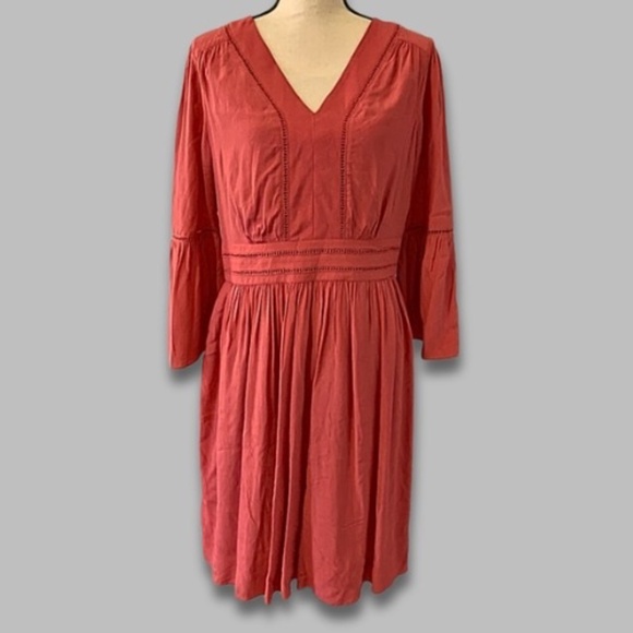 Ann Taylor Fit & Flare Dress Bell Sleeve V-Neck Back Zipper Pink Coral W 2 NWT - Picture 1 of 8